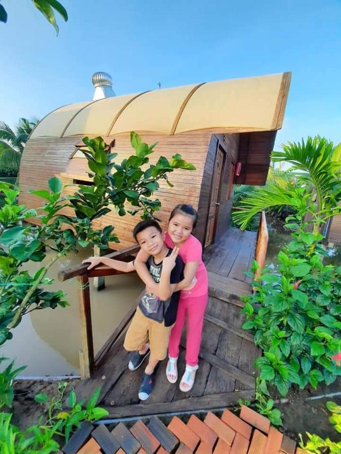 Hong Thai River Side Homestay Ben Tre Exterior photo