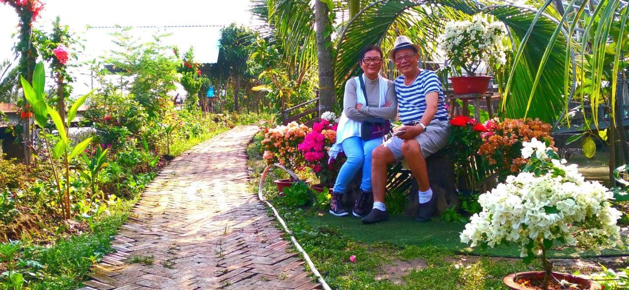 Hong Thai River Side Homestay Ben Tre Exterior photo