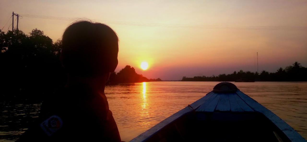 Hong Thai River Side Homestay Ben Tre Exterior photo