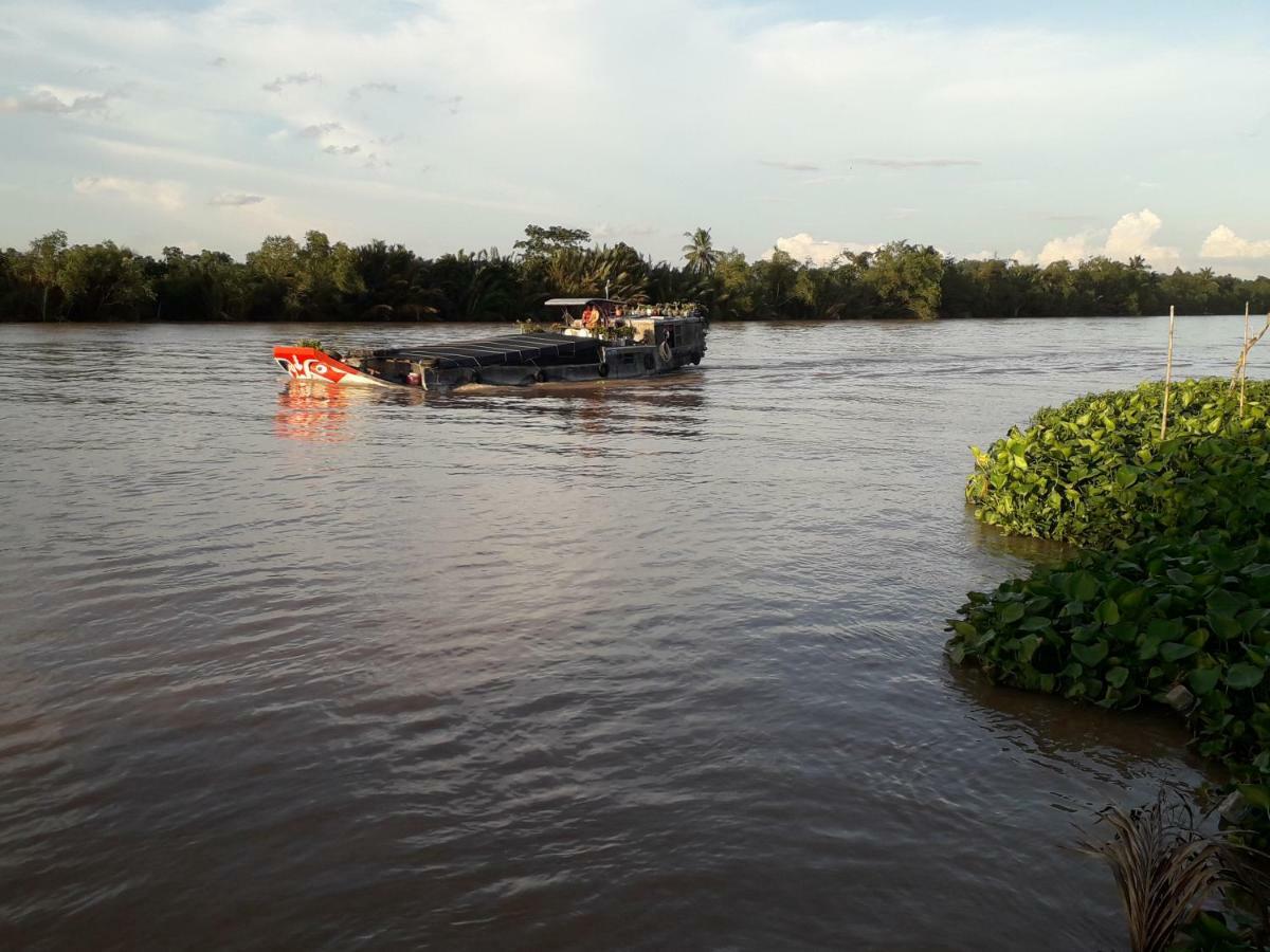 Hong Thai River Side Homestay Ben Tre Exterior photo